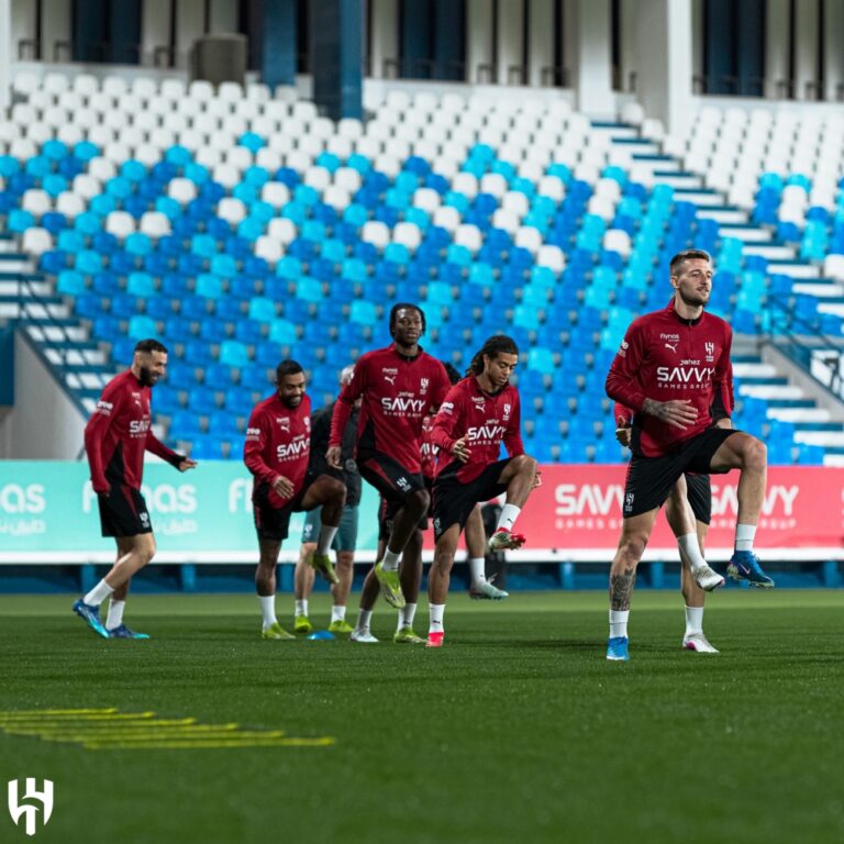 تفاصيل-مران-الهلال-الختامي-قبل-مبارا-الاتحاد.-استبعاد-ثنائي-وتعليمات-بنزيما