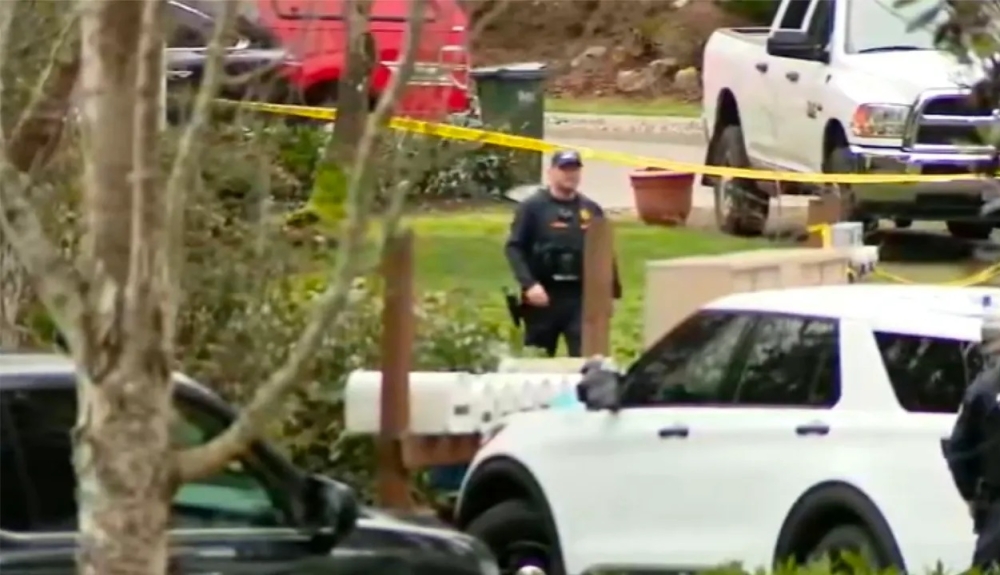 مجزرة طعن في واشنطن: قتيلان وأربعة ضحايا.. والمهاجم قضى نحبه. 63 مصرع-المشتبه-به.-4-قتلى-في-عملية-طعن-بولاية-واشنطن-الأمريكية