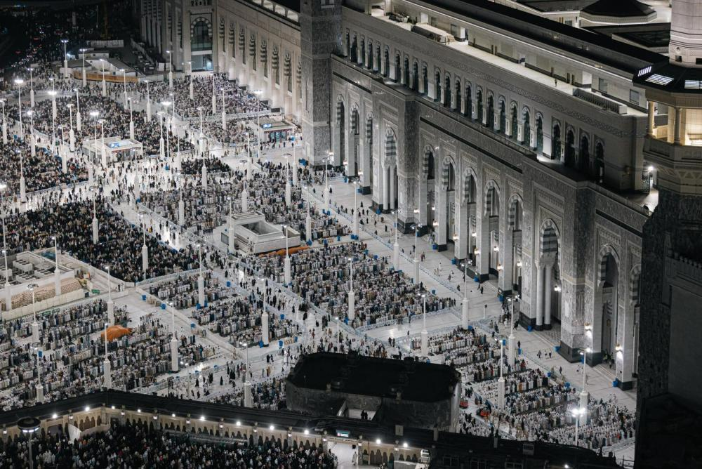 مظلات ذكية وتكنولوجيا تبريد تلطف حرارة الحرمين لضيوف الرحمن. 8 بمظلات-ذكية-وتبريد-مبتكر.-«العناية-بالحرمين»-تهندس-راحة-ضيوف-الرحمن