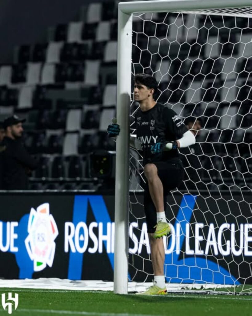 بونو تحت مجهر الدعيع: تصريحات نارية تكشف أسباب انتقاده في الهلال. 50 محمد-الدعيع-ينتقد-ياسين-بونو-في-الهلال-لهذا-السبب