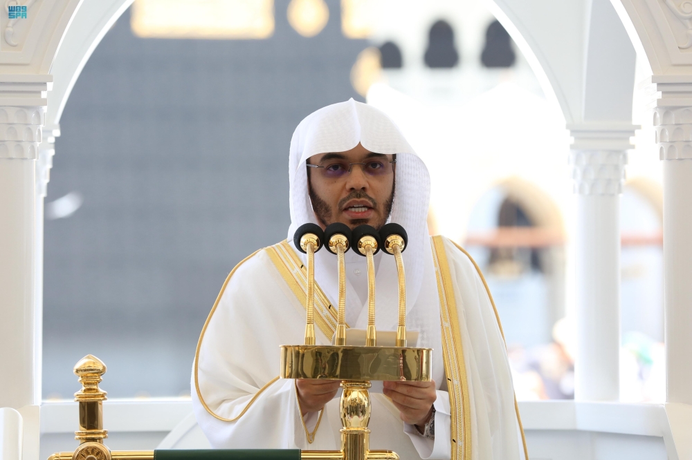 إمام الحرم: اغتنام رمضان علامة على صدق إيمان العبد 56 إمام-الحرم:-اغتنام-رمضان-علامة-على-صدق-إيمان-العبد