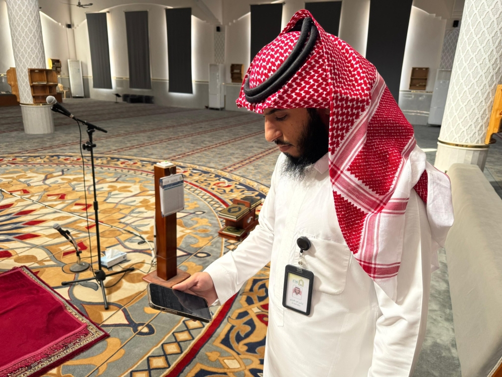 "الشؤون الإسلامية": أكثر من 176 ألف جولة ميدانية على المساجد خلال النصف الأول من رمضان 31 “الشؤون-الإسلامية”:-أكثر-من-176-ألف-جولة-ميدانية-على-المساجد-خلال-النصف-الأول-من-رمضان