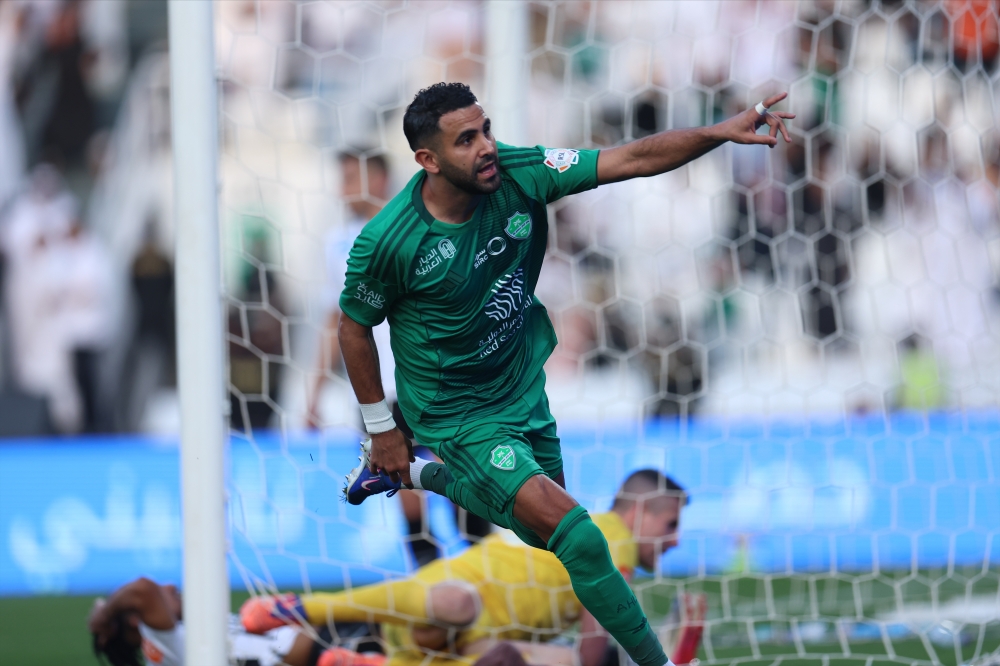 رياض محرز: هذه أفضل لحظاتي مع جماهير الأهلي 66 رياض-محرز:-هذه-أفضل-لحظاتي-مع-جماهير-الأهلي