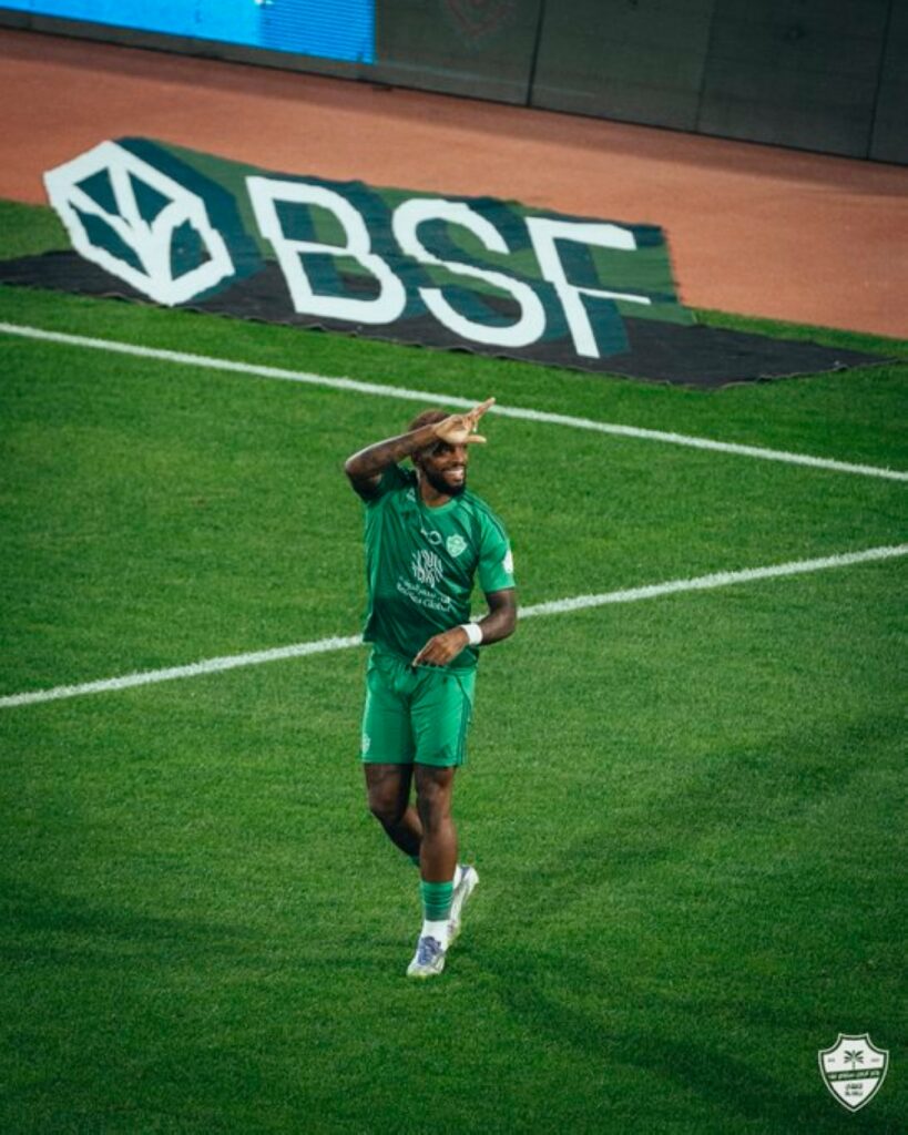 هل يغيب إيفان توني عن مباراة الأهلي أمام الهلال في كأس الملك؟.. مصادر تحسم الجدل 10 هل-يغيب-إيفان-توني-عن-مباراة-الأهلي-أمام-الهلال-في-كأس-الملك؟.-مصادر-تحسم-الجدل