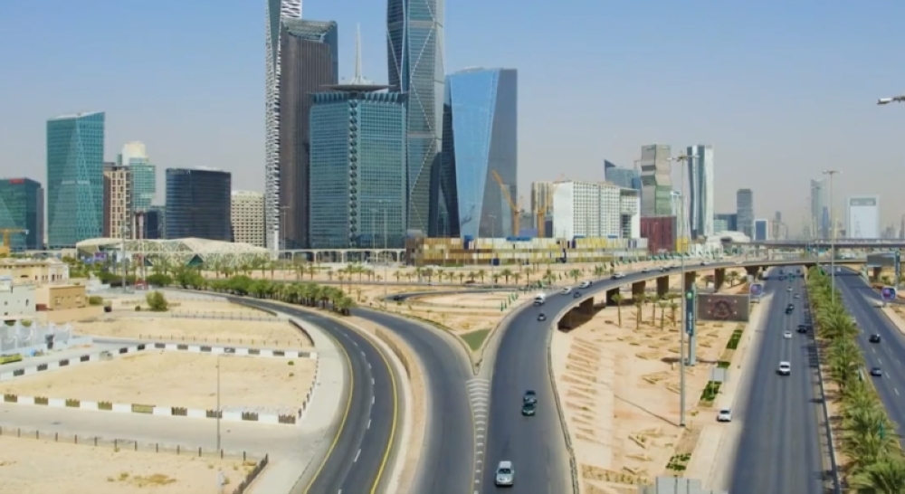 عاجل | المملكة تفتح طرقها لمسافري الخليج عبر شبكة تمتد لأكثر من 73 ألف كيلومتر 55 عاجل-|-المملكة-تفتح-طرقها-لمسافري-الخليج-عبر-شبكة-تمتد-لأكثر-من-73-ألف-كيلومتر