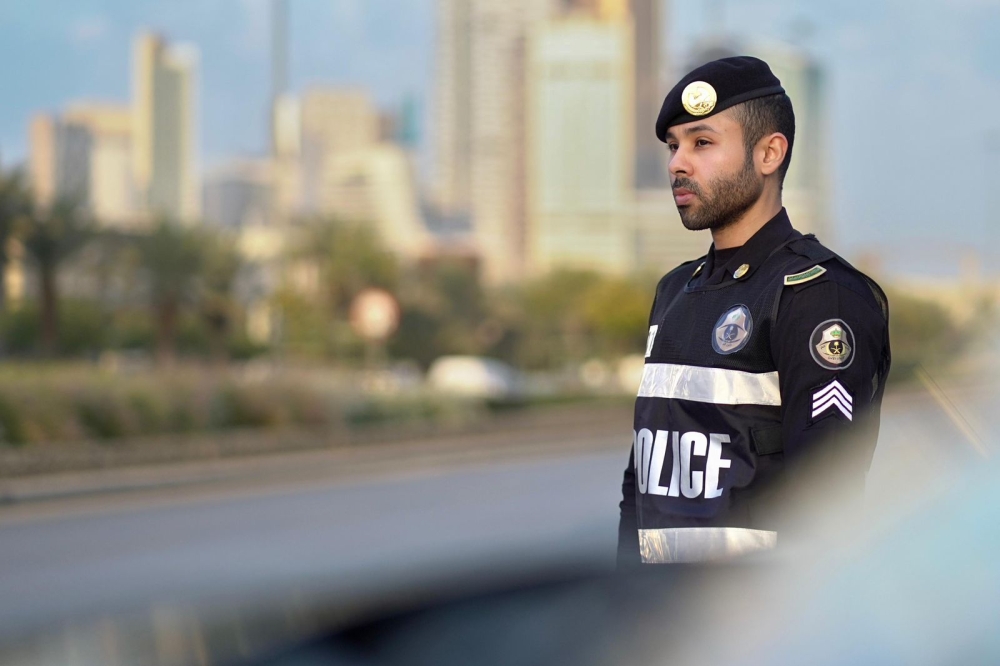 ضبط 21320 مخالفًا لأنظمة الإقامة والعمل وأمن الحدود خلال أسبوع 38 ضبط-21320-مخالفًا-لأنظمة-الإقامة-والعمل-وأمن-الحدود-خلال-أسبوع