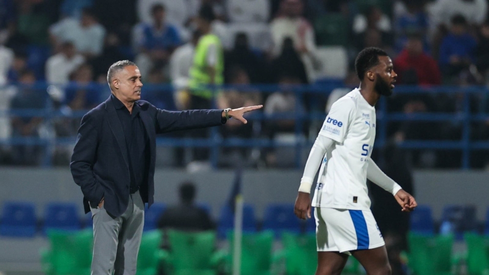 قوميز بعد الخسارة أمام الهلال: الحكم السعودي أفضل من الأجنبي 47 قوميز-بعد-الخسارة-أمام-الهلال:-الحكم-السعودي-أفضل-من-الأجنبي