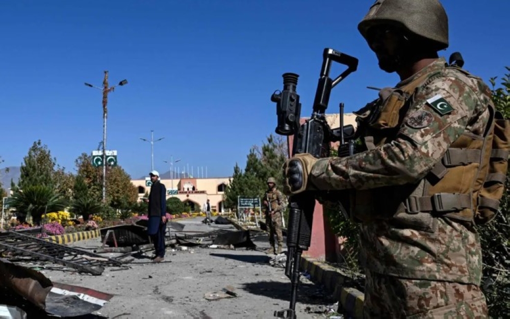 عملية باكستانية تنهي حياة 6 إرهابيين في الشمال الغربي. 10 مقتل-6-إرهابيين-خلال-عملية-أمنية-شمال-غرب-باكستان