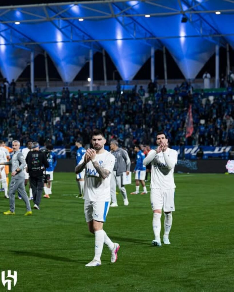 3 غيابات مؤثرة تضرب الهلال أمام الأهلي في كأس الملك 45 3-غيابات-مؤثرة-تضرب-الهلال-أمام-الأهلي-في-كأس-الملك