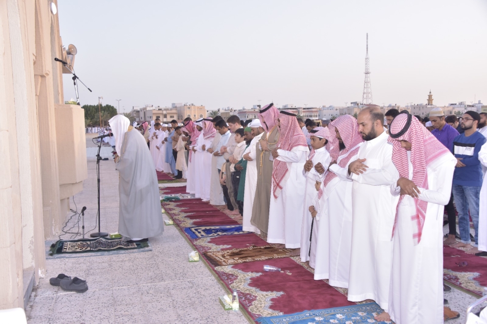 توجيه بإقامة صلاة عيد الفطر في الجوامع بالمناطق المتأثرة بالأمطار 35 توجيه-بإقامة-صلاة-عيد-الفطر-في-الجوامع-بالمناطق-المتأثرة-بالأمطار