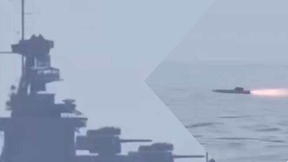 الجيش الأمريكي يعلن ضرب مواقع صواريخ إيرانية قرب مضيق هرمز 61 الجيش-الأمريكي-يعلن-ضرب-مواقع-صواريخ-إيرانية-قرب-مضيق-هرمز