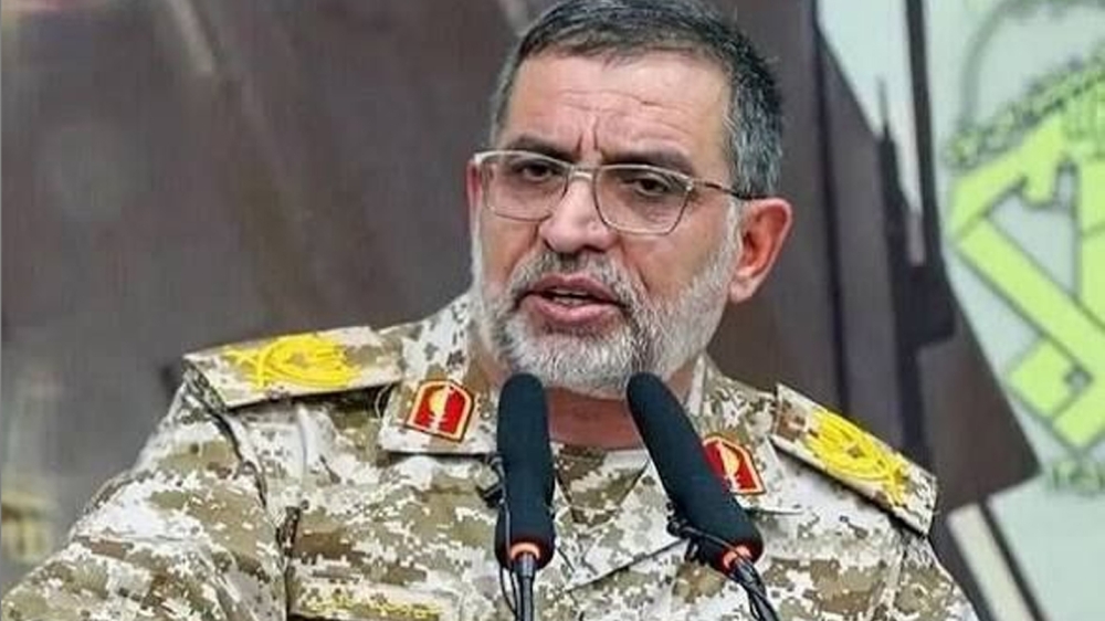 الحرس الثوري الإيراني يعلن مقتل المتحدث باسمه علي محمد نائيني 53 الحرس-الثوري-الإيراني-يعلن-مقتل-المتحدث-باسمه-علي-محمد-نائيني