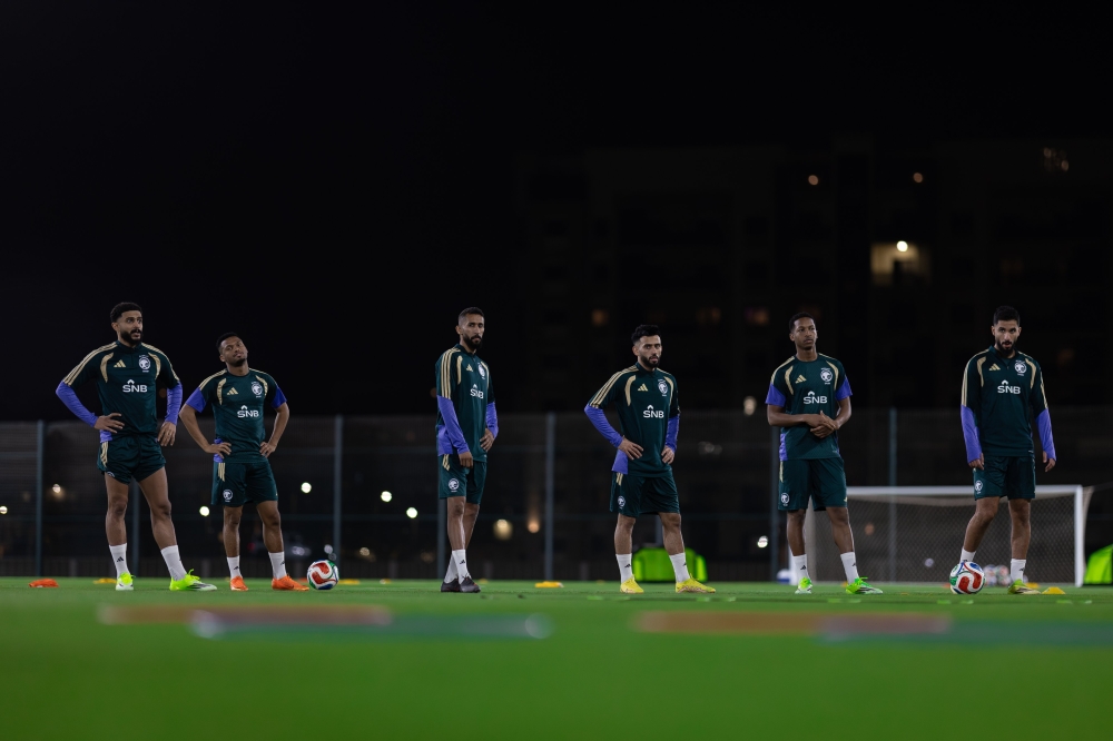 غياب تمبكتي.. الأخضر السعودي يدشن تدريباته في جدة استعداداً للقاء مصر 46 غياب-تمبكتي.-الأخضر-السعودي-يدشن-تدريباته-في-جدة-استعداداً-للقاء-مصر