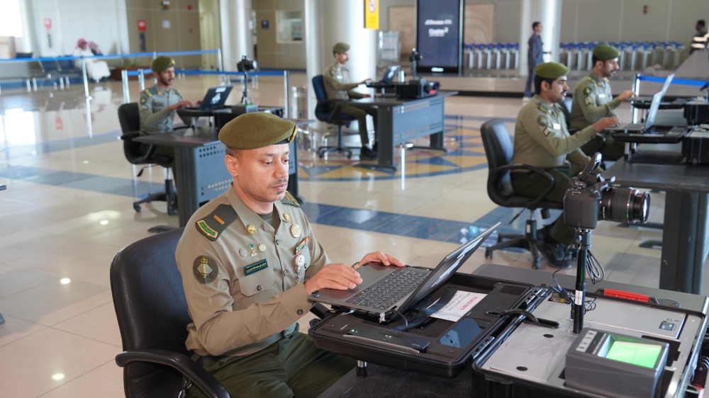 عاجل - آخر موعد وطريقة التمديد.. إجراءات حاملي التأشيرات المنتهية دون أي رسوم 55 عاجل-–-آخر-موعد-وطريقة-التمديد.-إجراءات-حاملي-التأشيرات-المنتهية-دون-أي-رسوم