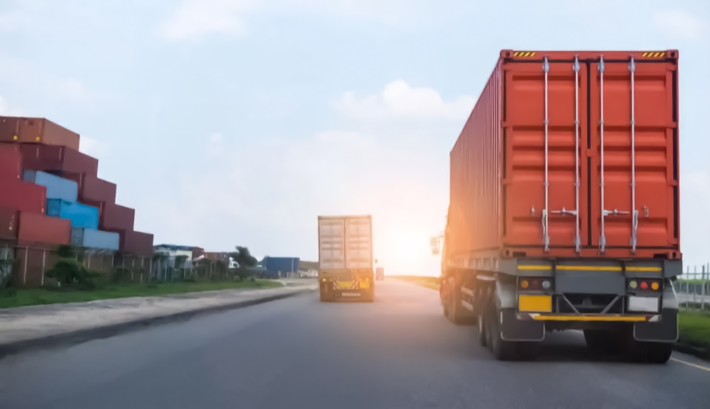 «النقل» تطوق معوقات الإمداد.. دليل لوجستي يسرع حركة البضائع بالمملكة 33 «النقل»-تطوق-معوقات-الإمداد.-دليل-لوجستي-يسرع-حركة-البضائع-بالمملكة