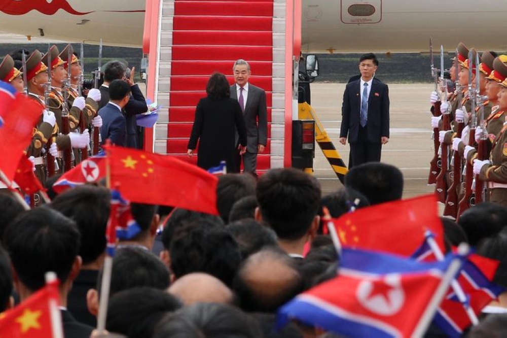 الصين تتعهد بتعزيز التعاون على جميع المستويات مع كوريا الشمالية 11 الصين-تتعهد-بتعزيز-التعاون-على-جميع-المستويات-مع-كوريا-الشمالية