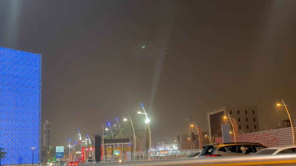 موجة غبار تضرب الرياض.. و"الأرصاد" يطلق الإنذار الأحمر في العاصمة 36 موجة-غبار-تضرب-الرياض.-و”الأرصاد”-يطلق-الإنذار-الأحمر-في-العاصمة