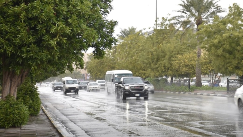 حالة الطقس.. أمطار رعدية متوسطة إلى غزيرة تؤدي لجريان السيول 54 حالة-الطقس.-أمطار-رعدية-متوسطة-إلى-غزيرة-تؤدي-لجريان-السيول