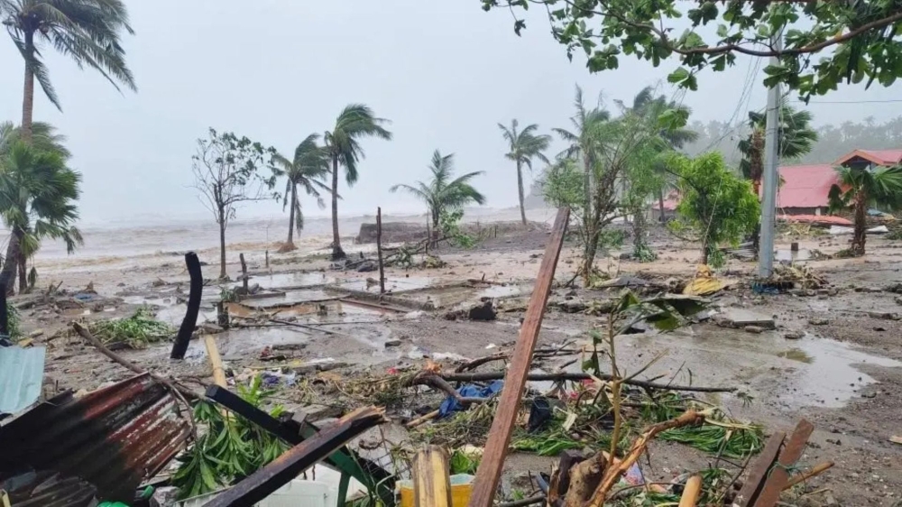 إعصار «مايلا» يحصد الأرواح في غينيا الجديدة.. دمار واسع وآلاف المتضررين 53 إعصار-«مايلا»-يحصد-الأرواح-في-غينيا-الجديدة.-دمار-واسع-وآلاف-المتضررين