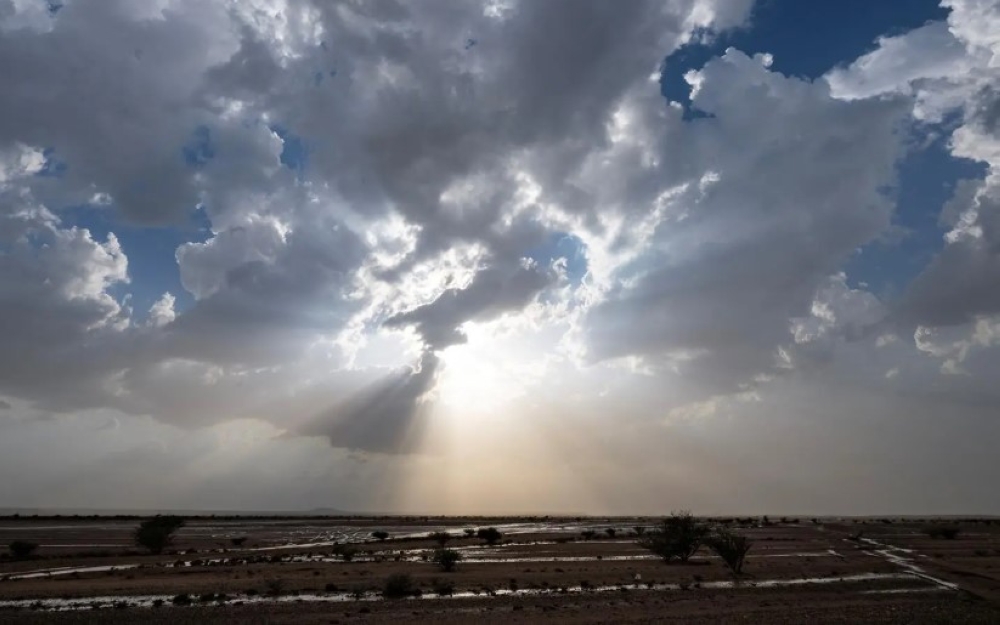 بالصور.. الأمطار تتدفق في أودية عشيرة وتشكل مشاهد خلابة شمال الطائف 2 بالصور.-الأمطار-تتدفق-في-أودية-عشيرة-وتشكل-مشاهد-خلابة-شمال-الطائف