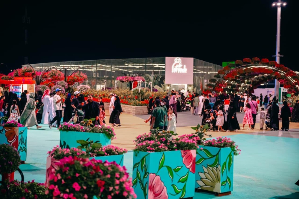 "بوليفارد فلاورز".. أنشطة ترفيهية متنوعة في أكبر حديقة للزهور الطبيعية 22 “بوليفارد-فلاورز”.-أنشطة-ترفيهية-متنوعة-في-أكبر-حديقة-للزهور-الطبيعية