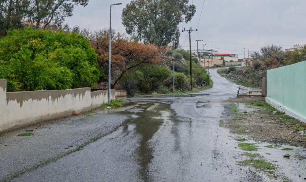 بـ "إنذار أحمر".. تنبيه من أمطار غزيرة على أجزاء من 5 مناطق 2 بـ-“إنذار-أحمر”.-تنبيه-من-أمطار-غزيرة-على-أجزاء-من-5-مناطق
