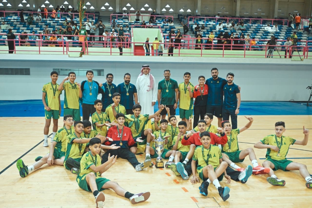 الخليج بطلاً للنسخة الأولى من كأس اتحاد اليد للبراعم 43 الخليج-بطلاً-للنسخة-الأولى-من-كأس-اتحاد-اليد-للبراعم