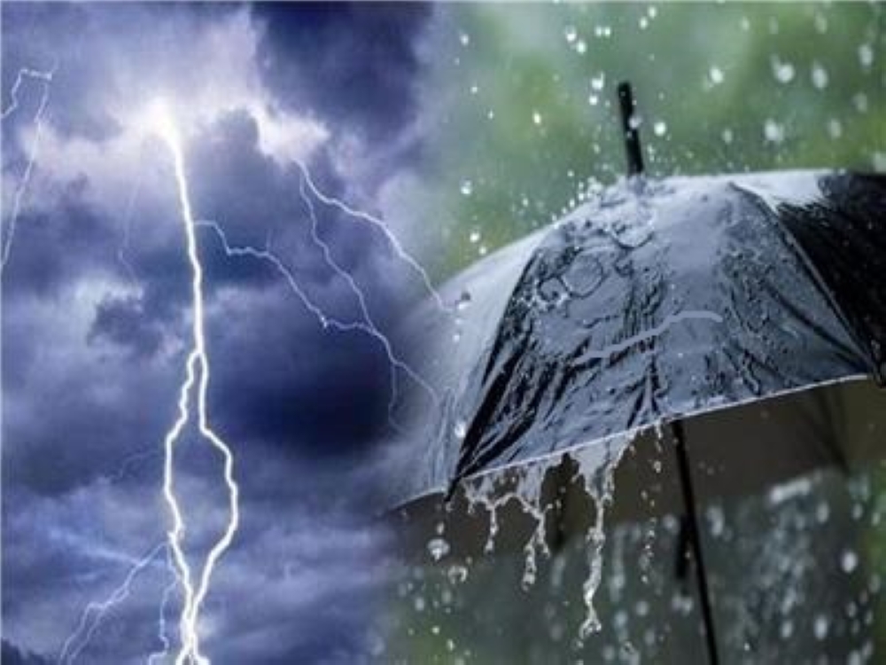 طقس الأربعاء.. أمطار رعدية وسيول رياح نشطة مثيرة للأتربة والغبار 1 طقس-الأربعاء.-أمطار-رعدية-وسيول-رياح-نشطة-مثيرة-للأتربة-والغبار