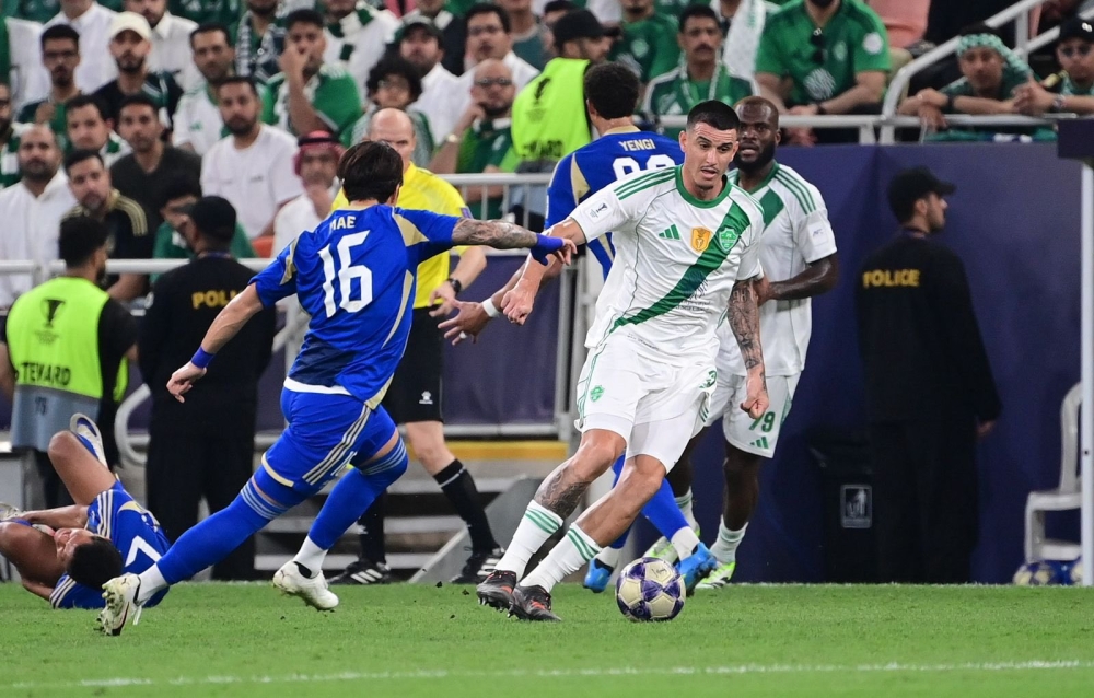 احصائيات الشوط الأول من مباراة الأهلي وماتشيدا في نهائي نخبة آسيا 45 احصائيات-الشوط-الأول-من-مباراة-الأهلي-وماتشيدا-في-نهائي-نخبة-آسيا