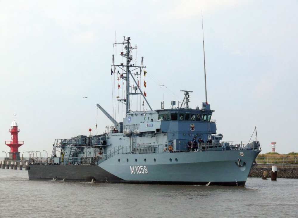 مهمة محتملة بمضيق هرمز.. كاسحة ألغام ألمانية تتمركز قريبًا في المتوسط 62 مهمة-محتملة-بمضيق-هرمز.-كاسحة-ألغام-ألمانية-تتمركز-قريبًا-في-المتوسط