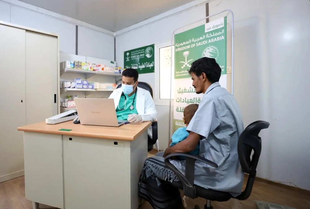 خلال أسبوع.. العيادات في مخيم وعلان بحجة تقدم خدماتها لـ104 مستفيدين 61 خلال-أسبوع.-العيادات-في-مخيم-وعلان-بحجة-تقدم-خدماتها-لـ104-مستفيدين