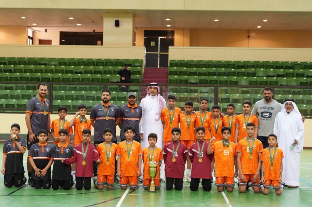 مضر يتوّج بطلًا للنسخة الأولى من بطولة النخبة لكرة اليد لدرجة الصغار 41 مضر-يتوّج-بطلًا-للنسخة-الأولى-من-بطولة-النخبة-لكرة-اليد-لدرجة-الصغار