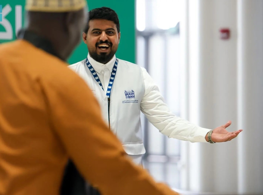 توافد ضيوف الرحمن على المدينة المنورة عبر مطار الأمير محمد بن عبدالعزيز الدولي 50 توافد-ضيوف-الرحمن-على-المدينة-المنورة-عبر-مطار-الأمير-محمد-بن-عبدالعزيز-الدولي