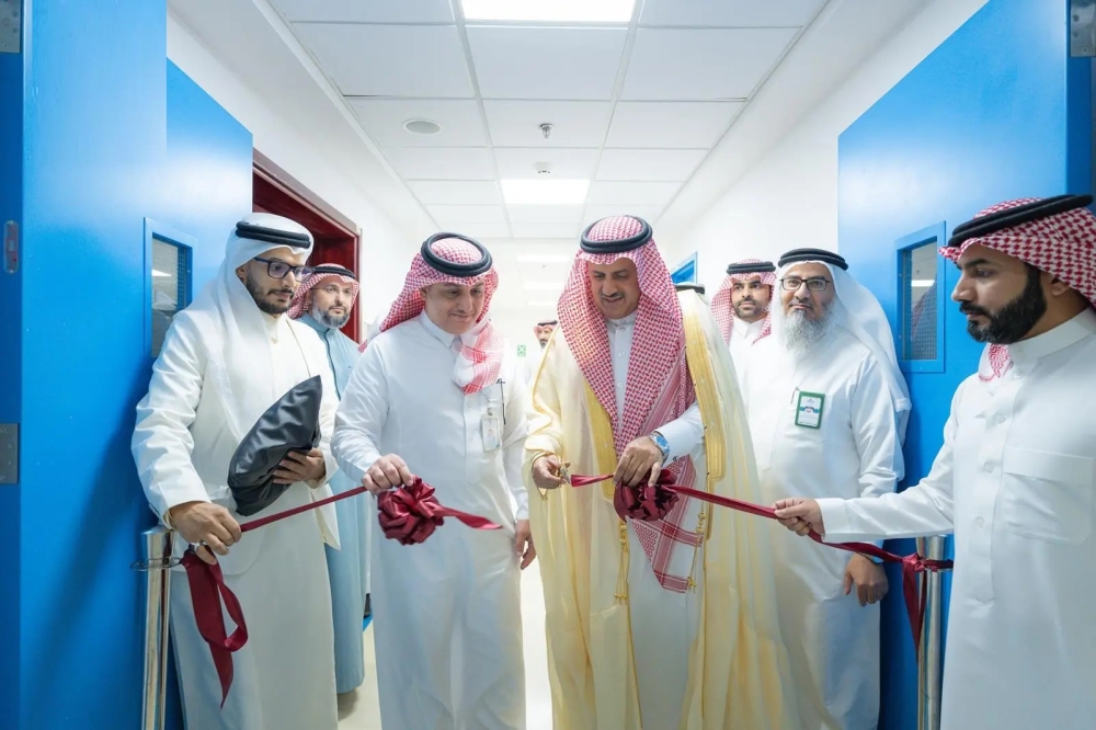 تدشين مبادرة "عسير تقتدي" للتبرع بالدم في مستشفى جامعة الملك خالد 51 تدشين-مبادرة-“عسير-تقتدي”-للتبرع-بالدم-في-مستشفى-جامعة-الملك-خالد