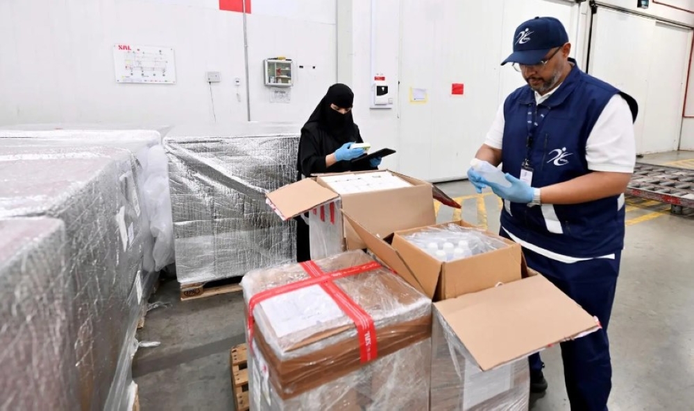 منع دخول طن من المنتجات الغذائية والدوائية وفحص 27 إرسالية قبل دخولها المشاعر المقدسة 57 منع-دخول-طن-من-المنتجات-الغذائية-والدوائية-وفحص-27-إرسالية-قبل-دخولها-المشاعر-المقدسة
