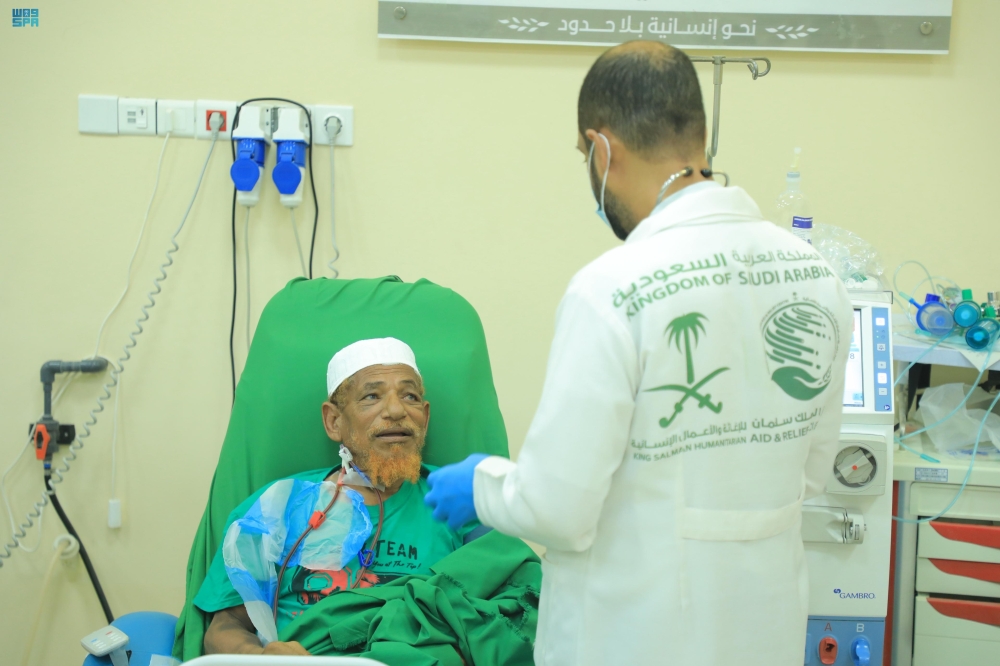 استفاد منها الآلاف.. السعودية تقدم مساعدات طبية وغذائية في اليمن 2 استفاد-منها-الآلاف.-السعودية-تقدم-مساعدات-طبية-وغذائية-في-اليمن