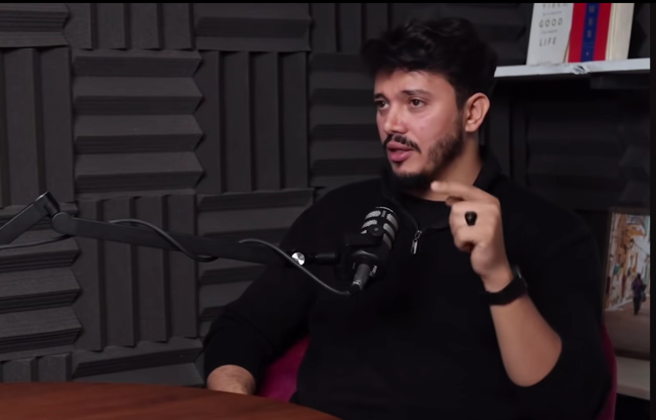 من التجارة الإلكترونية إلى الخدمات اللوجستية.. كيف يقرأ أحمد صلاح الدين دريدر مستقبل الأعمال في ليبيا؟